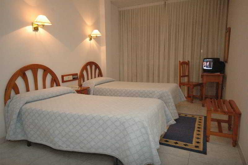 Hotel Villa Juanita O Grove Bagian luar foto