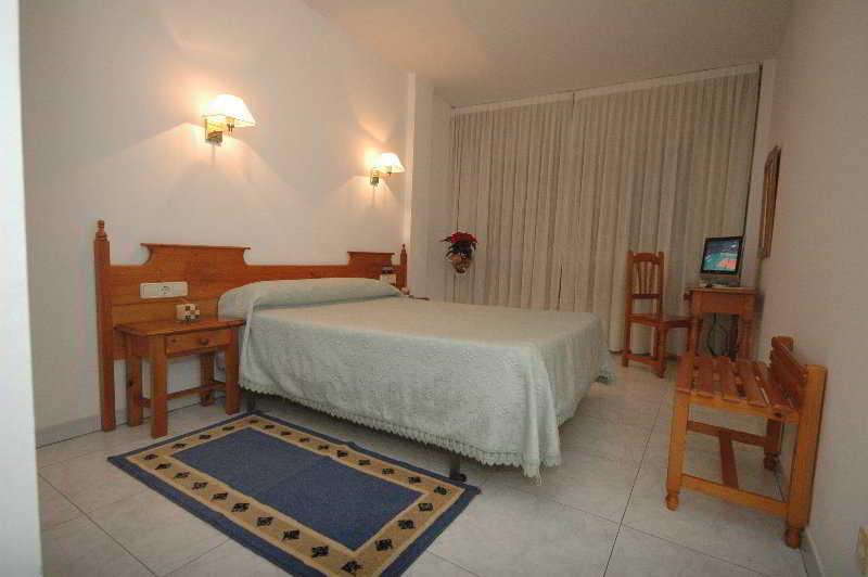 Hotel Villa Juanita O Grove Bagian luar foto