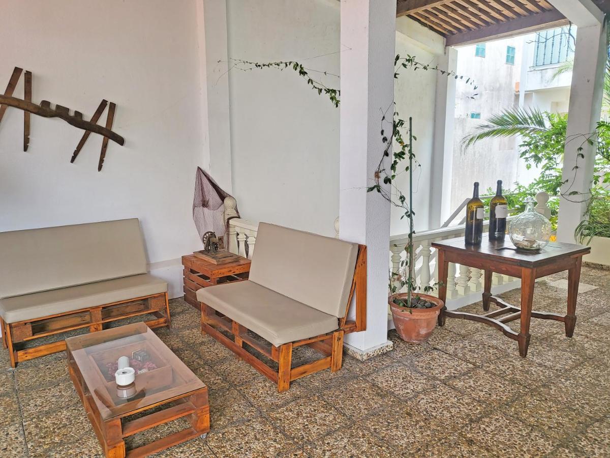 Hotel Villa Juanita O Grove Bagian luar foto